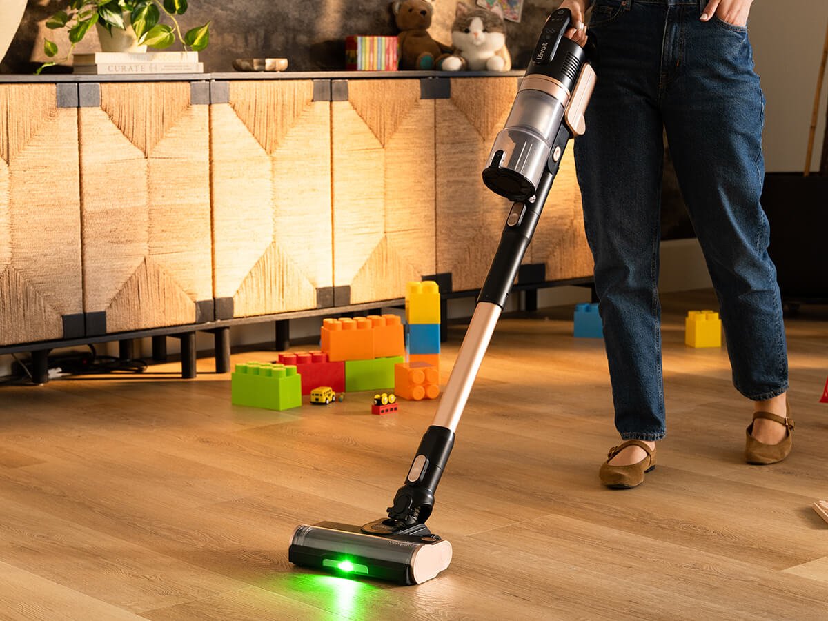 VortexIQ: The Vacuum Cleaner for Before & After Playtime - Levoit